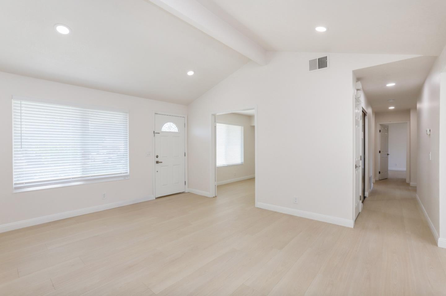 2015 Autumntree Court