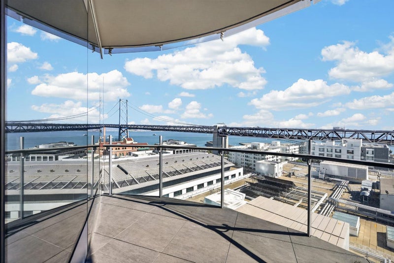 338 Main Street 16E