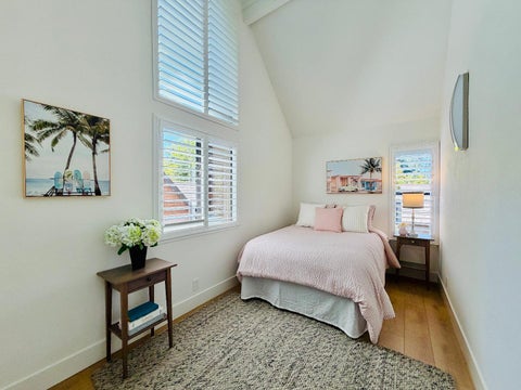 Tiny photo for 561 Thain Way, Palo Alto, CA 94306 (MLS # ML82045241)