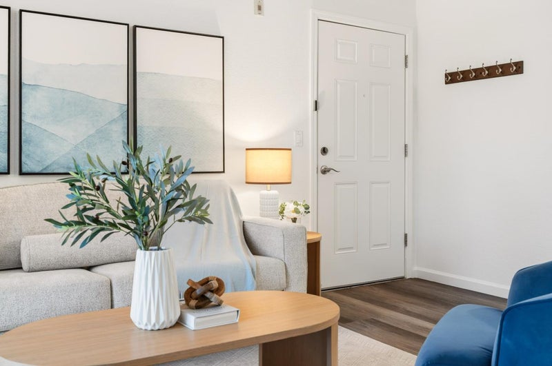 872 Catkin Court