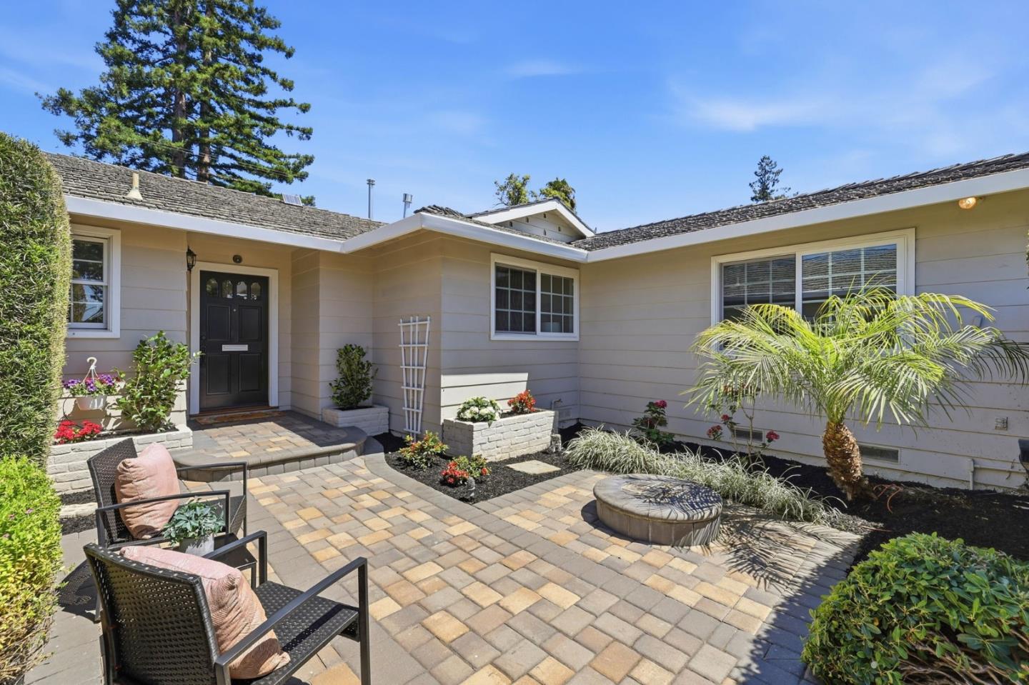 1048 Savannah Drive