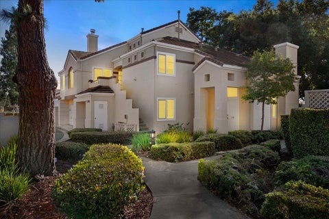 Photo of 6917 Rodling Drive #A, San Jose, CA 95138 (MLS # ML82054628)