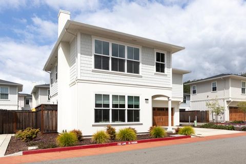 Photo of 103 Staggi Lane, SOQUEL, CA 95073 (MLS # ML82038405)