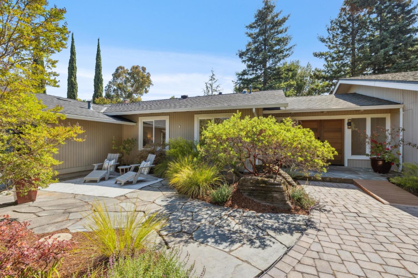 822 Mesa Court