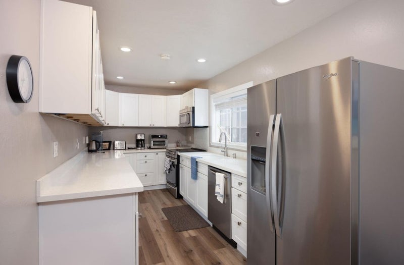 523 The Alameda