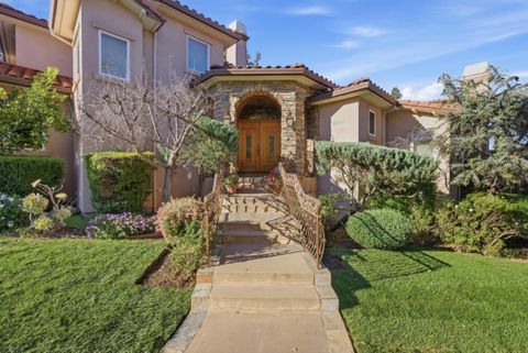 Photo of 22551 Ricardo Road, CUPERTINO, CA 95014 (MLS # ML82039106)