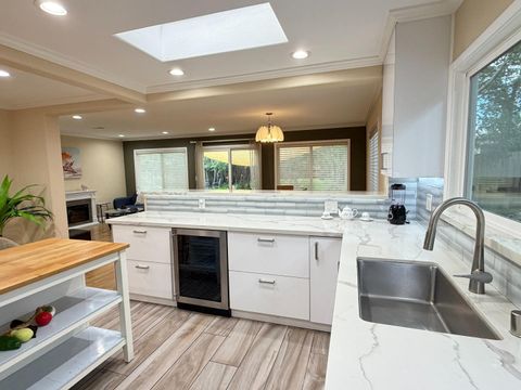 Tiny photo for 638 Rand Street, San Mateo, CA 94401 (MLS # ML82035367)