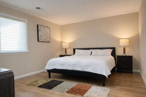 Tiny photo for 638 Rand Street, San Mateo, CA 94401 (MLS # ML82035367)