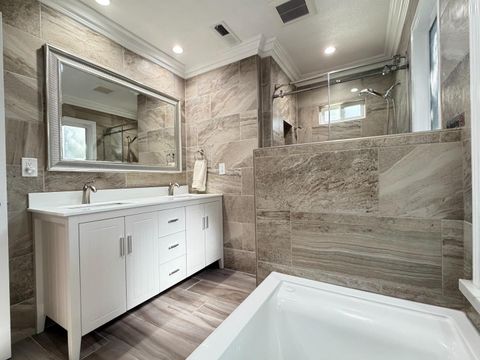 Tiny photo for 638 Rand Street, San Mateo, CA 94401 (MLS # ML82035367)