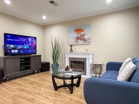 Tiny photo for 638 Rand Street, San Mateo, CA 94401 (MLS # ML82035367)