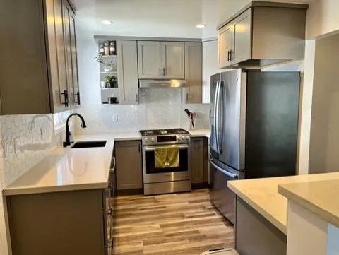 MLS: ML82002524