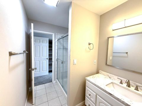 Tiny photo for 84 Rancho Drive #H, SAN JOSE, CA 95111 (MLS # ML82027851)