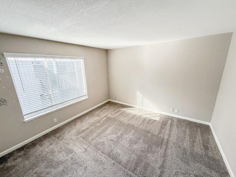 Tiny photo for 84 Rancho Drive #H, SAN JOSE, CA 95111 (MLS # ML82027851)