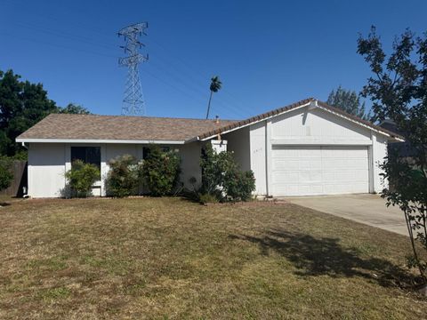 2912 Secretariat Drive ATWATER CA 95301
