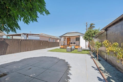 Tiny photo for 1042 69th Avenue, OAKLAND, CA 94621 (MLS # ML82060490)