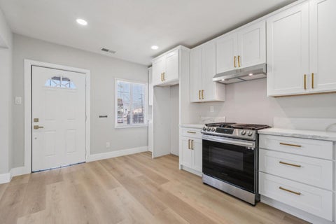 Tiny photo for 1042 69th Avenue, OAKLAND, CA 94621 (MLS # ML82060490)