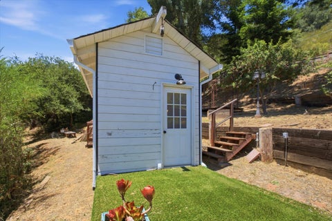 Tiny photo for 20955 Panorama Drive, Los Gatos, CA 95033 (MLS # ML82047653)