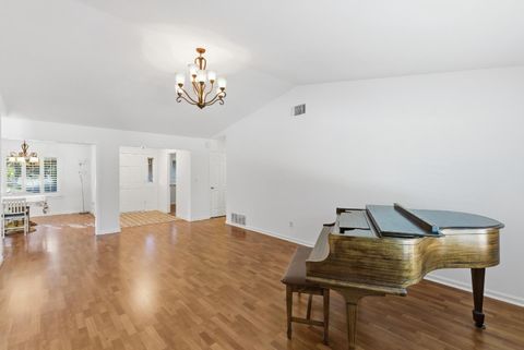 Tiny photo for 50 Nottingham Pl Place, CLAYTON, CA 94517 (MLS # ML82029409)