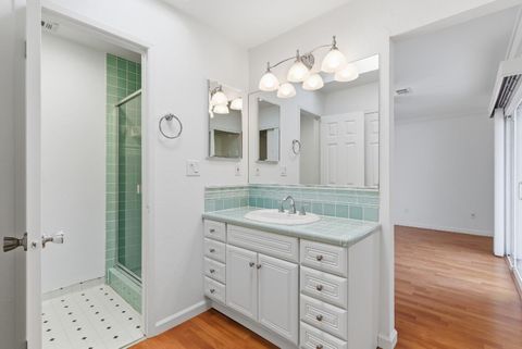 Tiny photo for 50 Nottingham Pl Place, CLAYTON, CA 94517 (MLS # ML82029409)