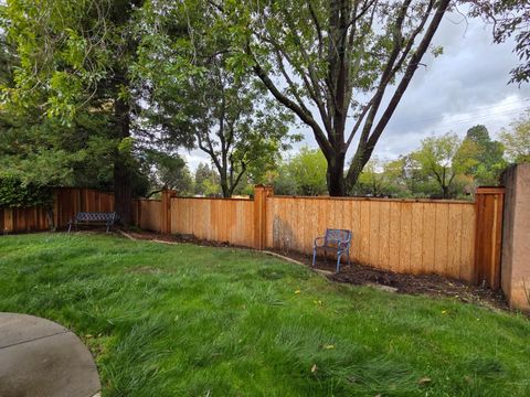 Tiny photo for 50 Nottingham Pl Place, CLAYTON, CA 94517 (MLS # ML82029409)