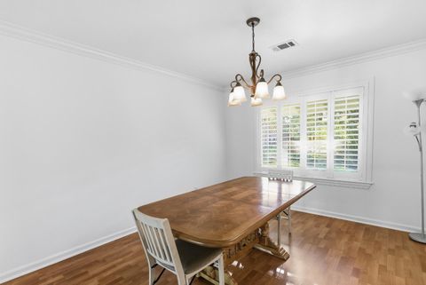 Tiny photo for 50 Nottingham Pl Place, CLAYTON, CA 94517 (MLS # ML82029409)