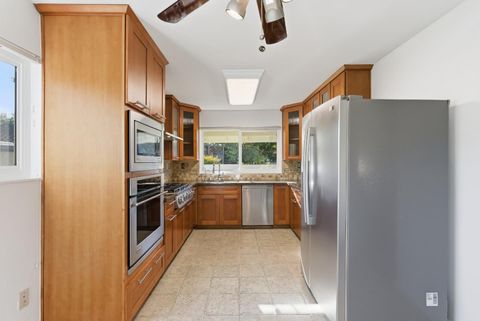 Tiny photo for 50 Nottingham Pl Place, CLAYTON, CA 94517 (MLS # ML82029409)