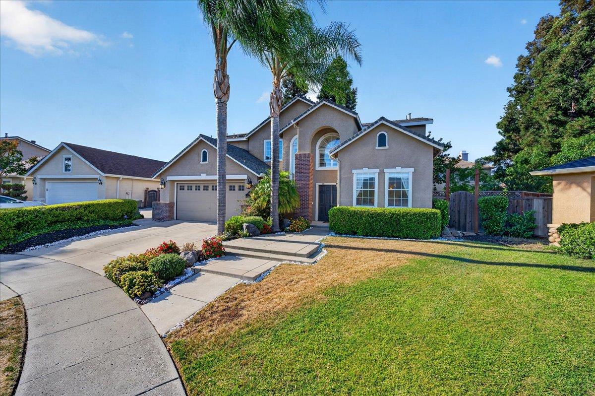 1301 Peregrine Drive