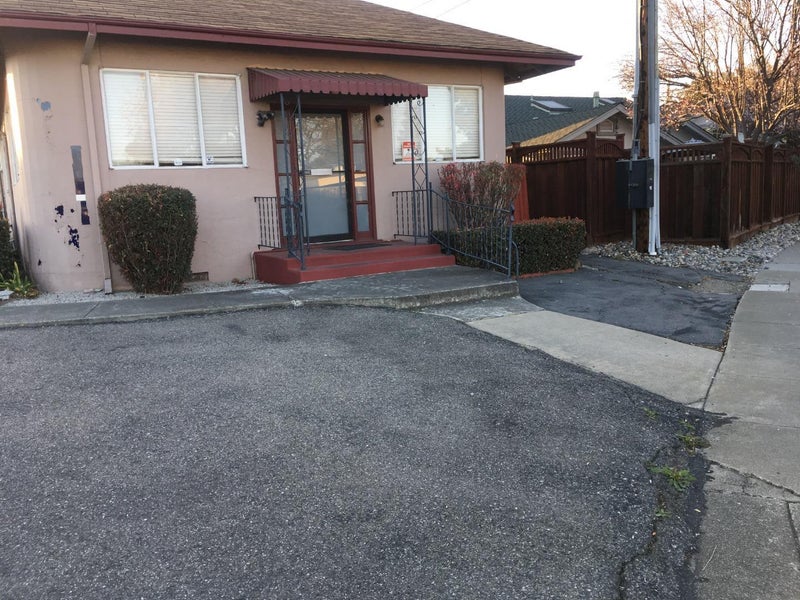 40 Woodhams Road