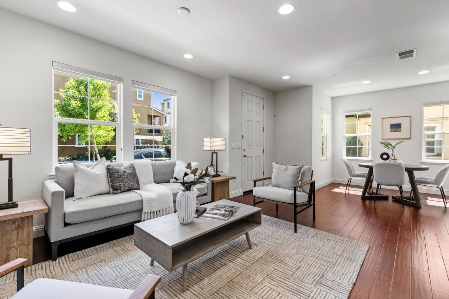 38881 Photinia Place