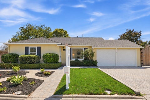 Photo of 15412 Woodard Road, SAN JOSE, CA 95124 (MLS # ML82061705)