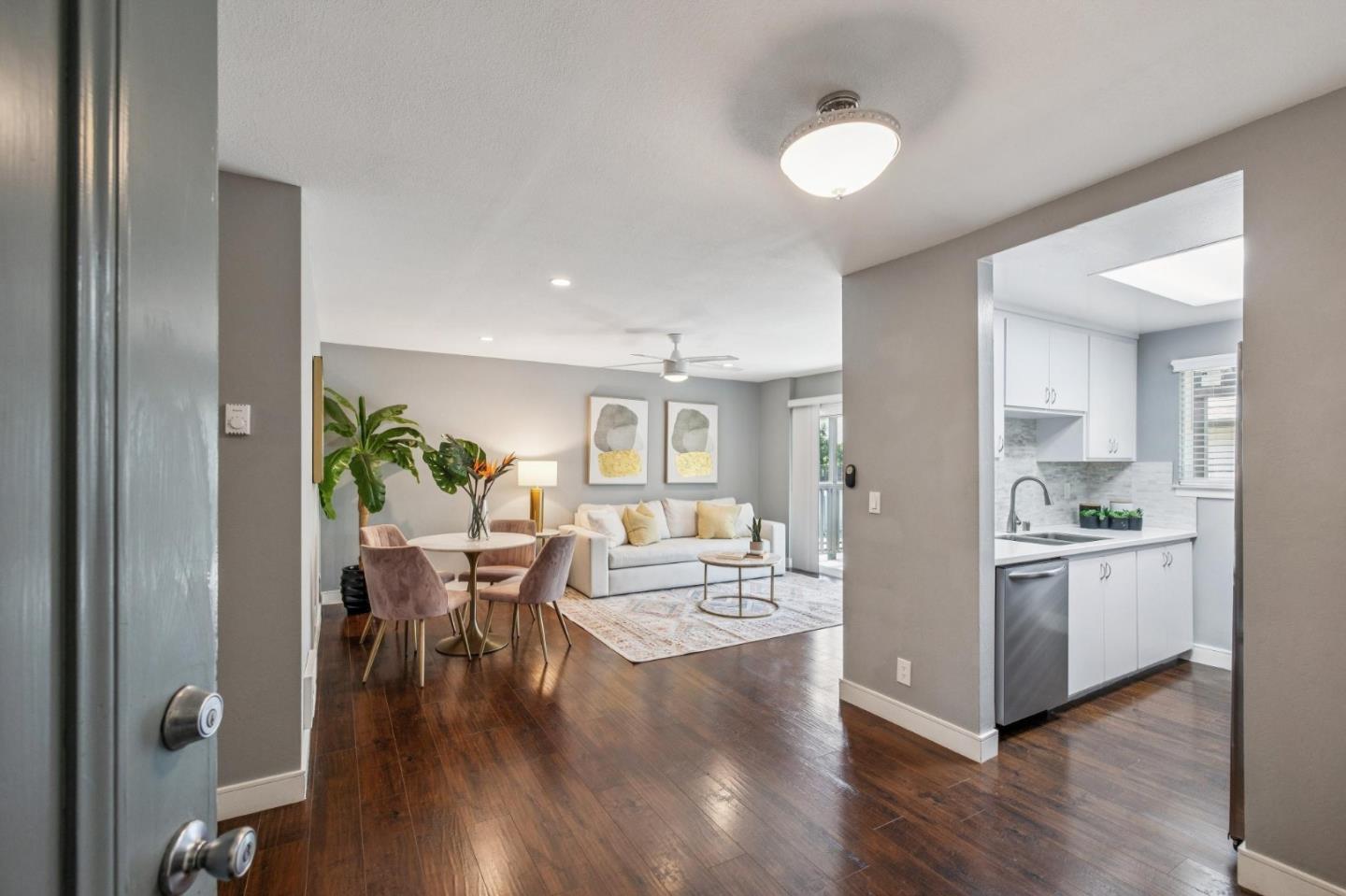 99 Sherland Avenue D