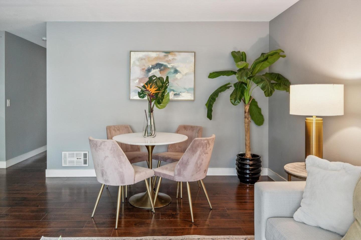 99 Sherland Avenue D