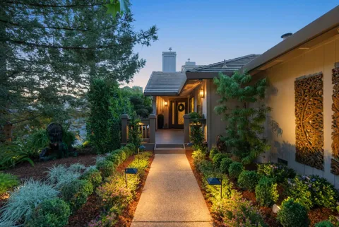 5958 Dry Oak Drive, San Jose, CA 95120 - #: ML82004620