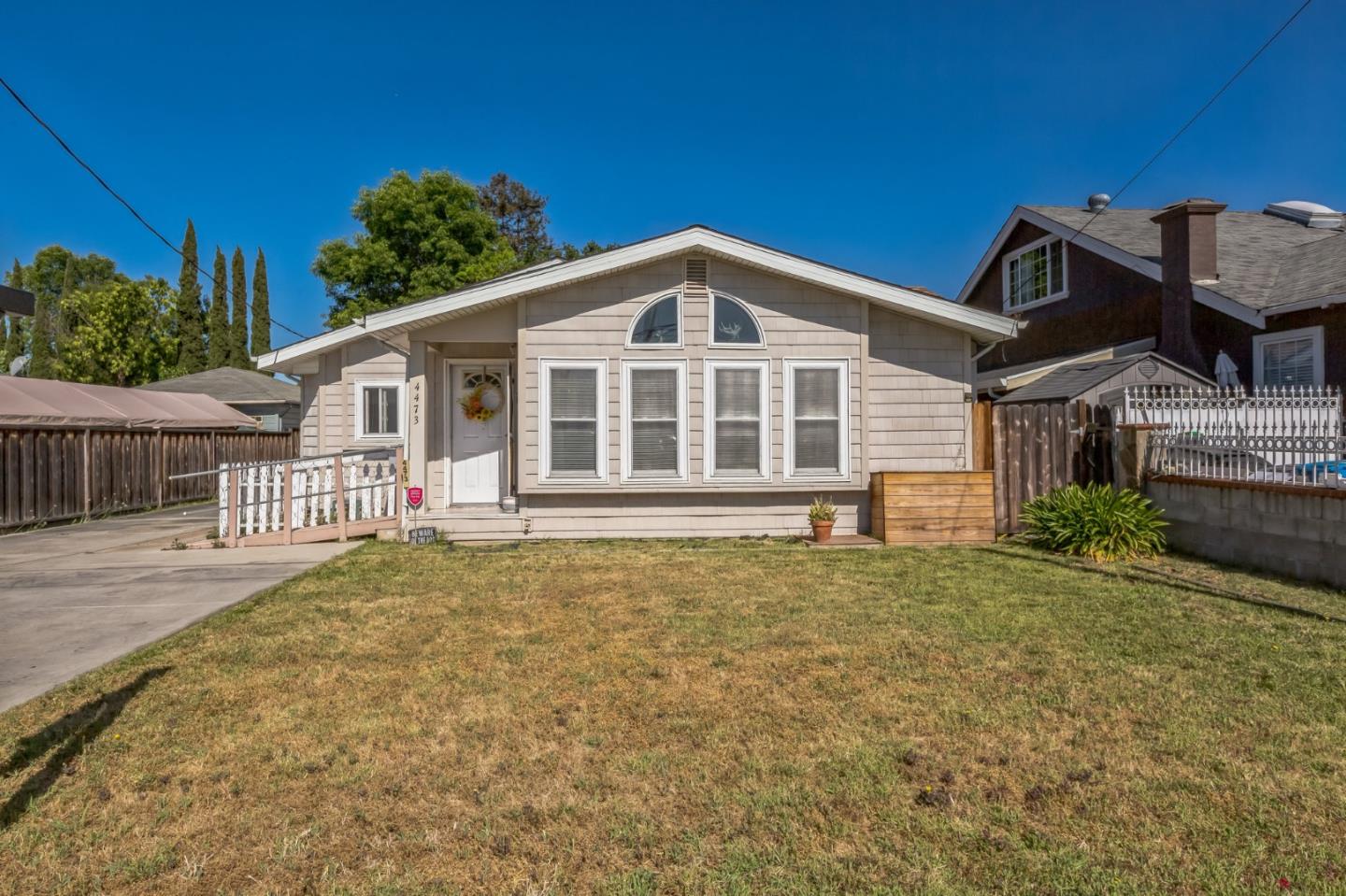 4473 Alum Rock AVE