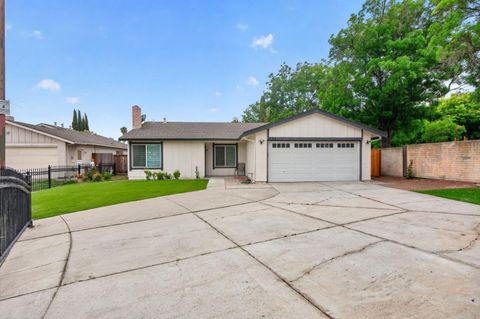 Photo of 295 Esmeralda Court, San Jose, CA 95116 (MLS # ML82047058)