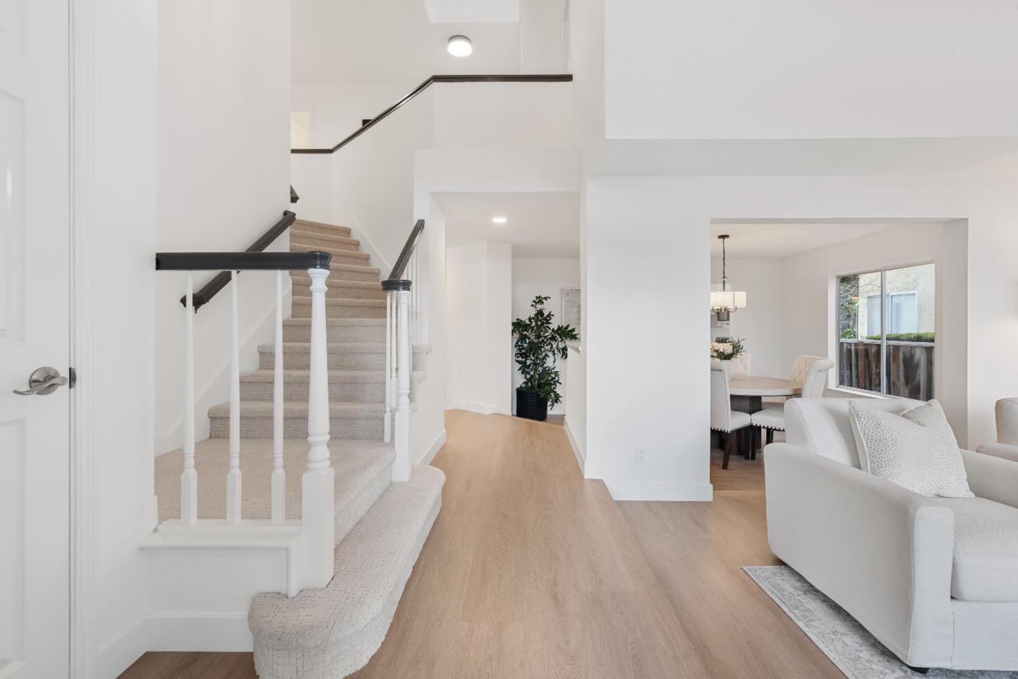 5999 Porto Alegre Drive