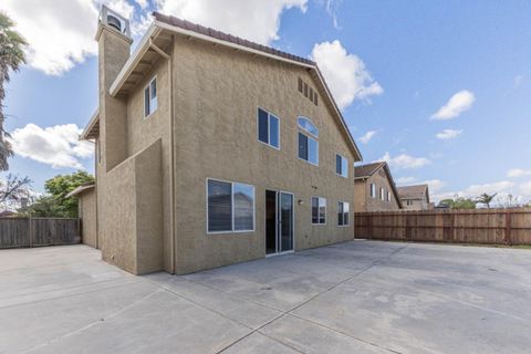 Tiny photo for 965 Las Flores Street, SOLEDAD, CA 93960 (MLS # ML82036893)