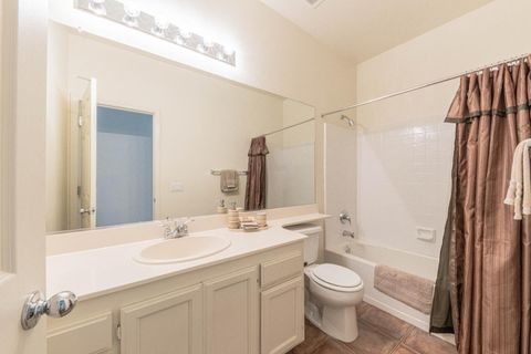 Tiny photo for 965 Las Flores Street, SOLEDAD, CA 93960 (MLS # ML82036893)