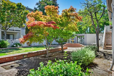 2828 Edison Street Unit 13, San Mateo, CA 94403 - #: ML82053553