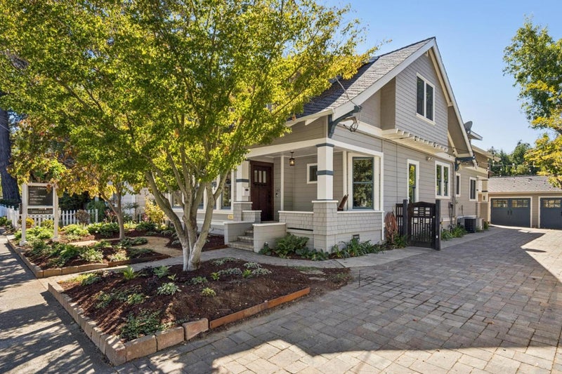 142 Johnson Avenue