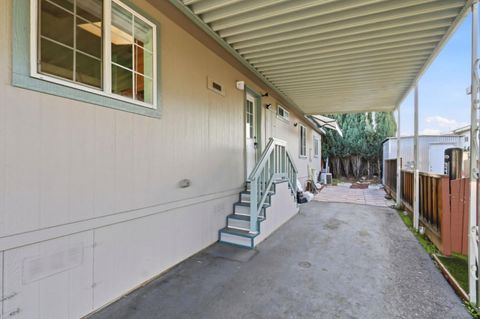 Tiny photo for 1520 E CAPITOL EXPWY Expy #103, SAN JOSE, CA 95121 (MLS # ML82029193)