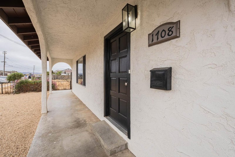 1708 Vosti Avenue