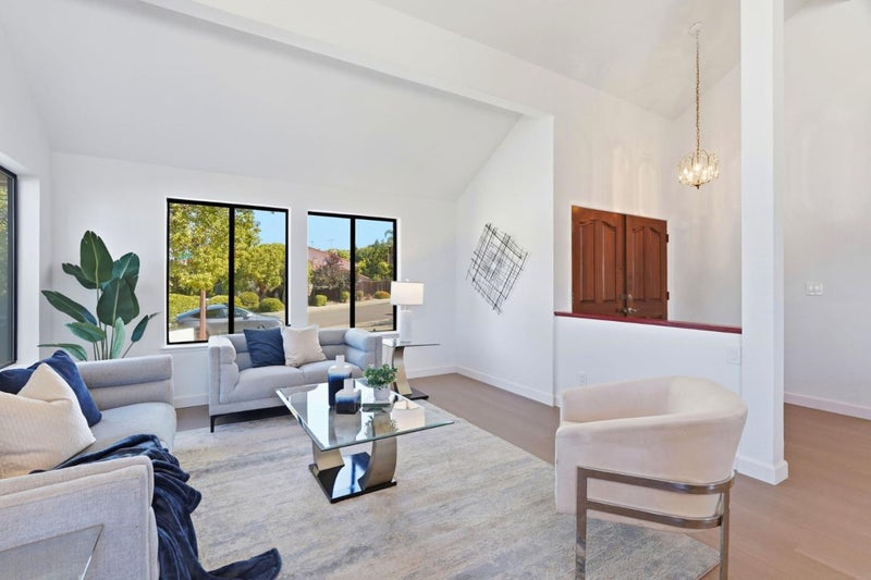 3694 Lucas Drive