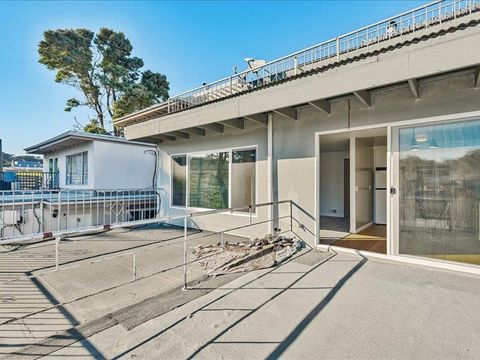 Tiny photo for 750 Bacon Street #2, SAN FRANCISCO, CA 94134 (MLS # ML82027715)