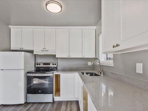 Tiny photo for 750 Bacon Street #2, SAN FRANCISCO, CA 94134 (MLS # ML82027715)