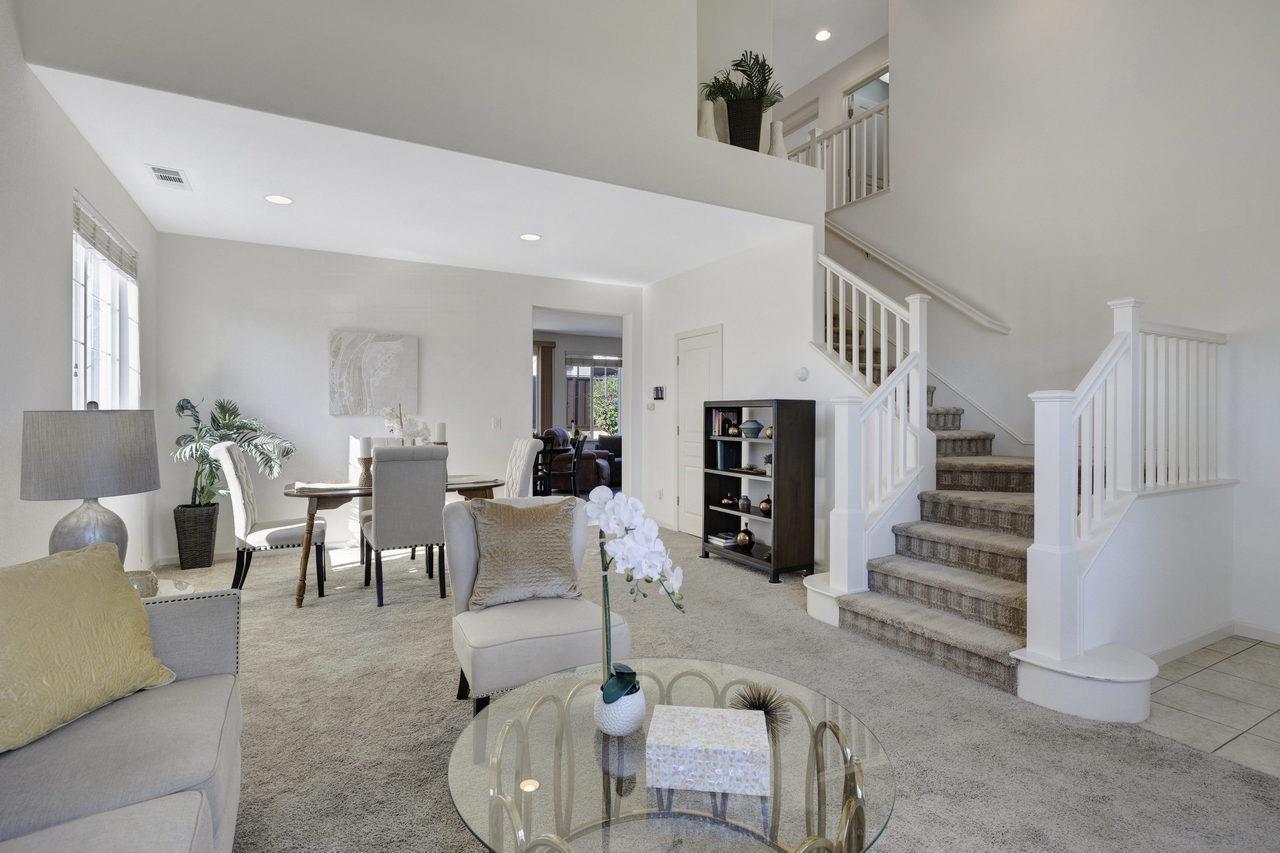 28 Donna Adelle Court