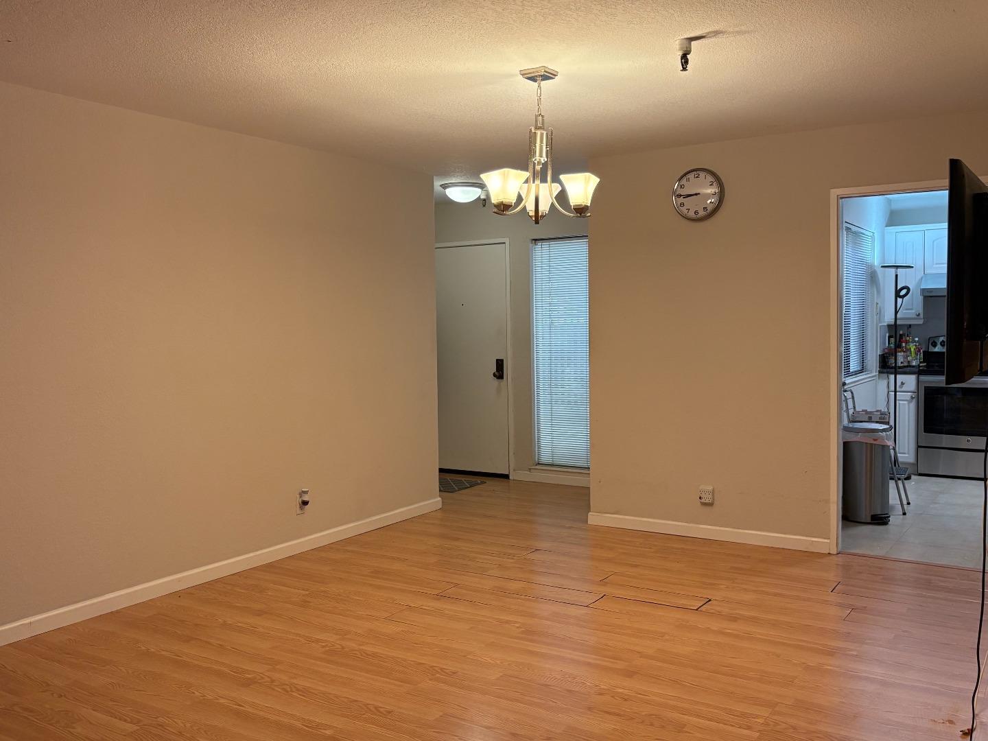 449 Alberto Way 131