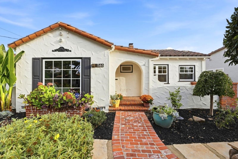 1146 Willow Glen Way