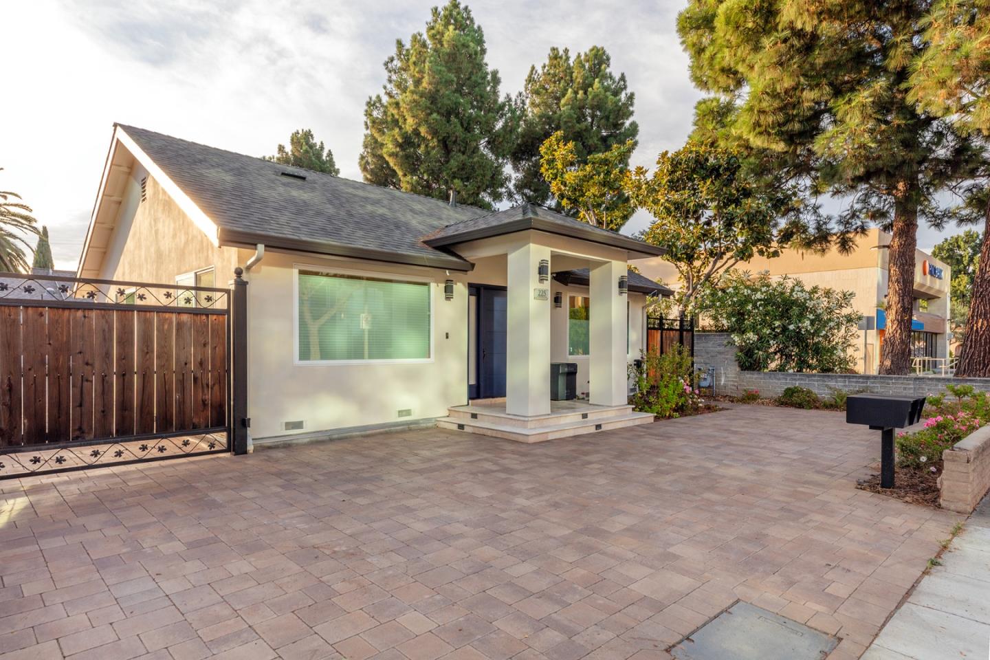 225 South Mathilda Avenue