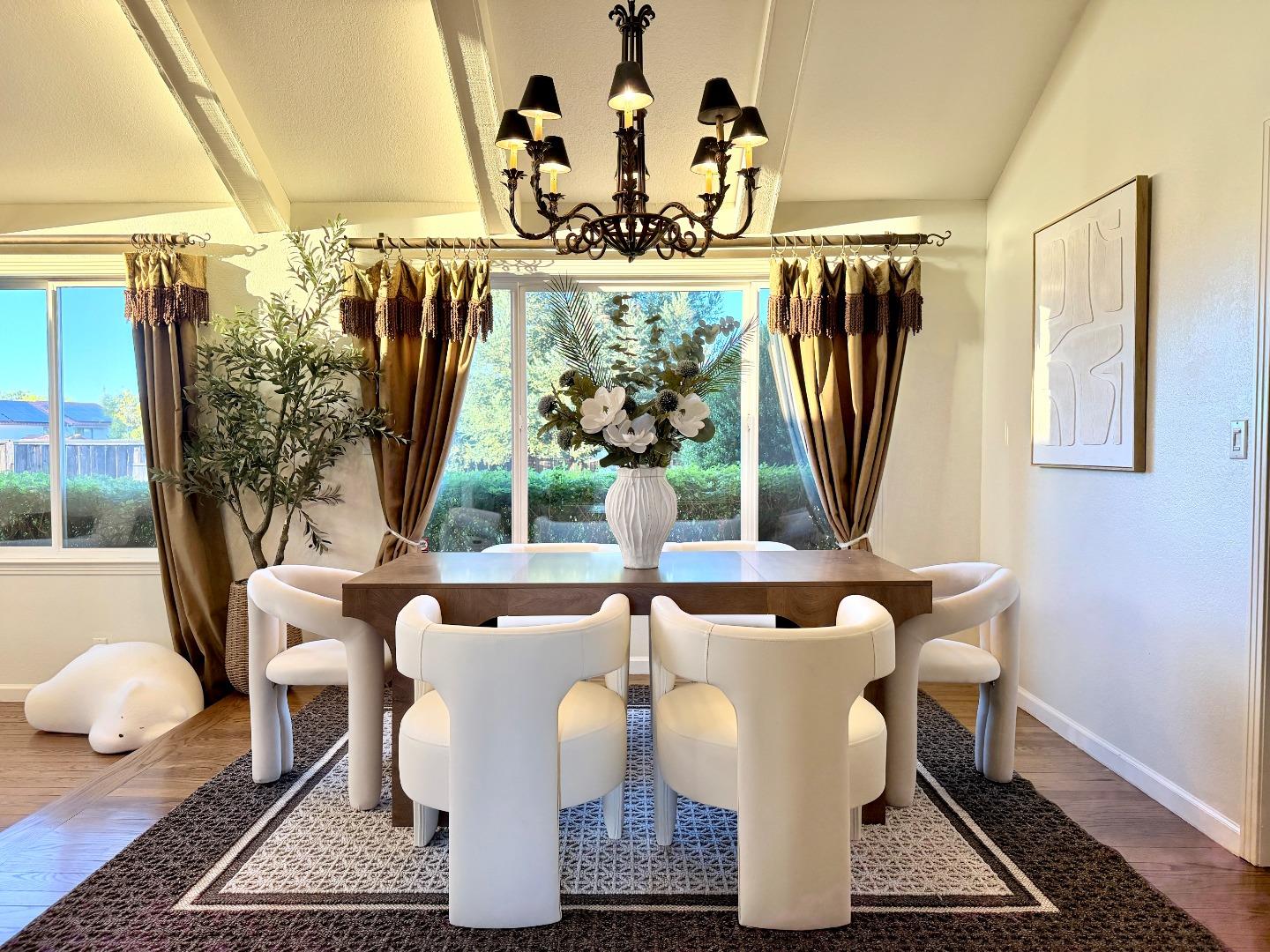 12498 Sumner Drive